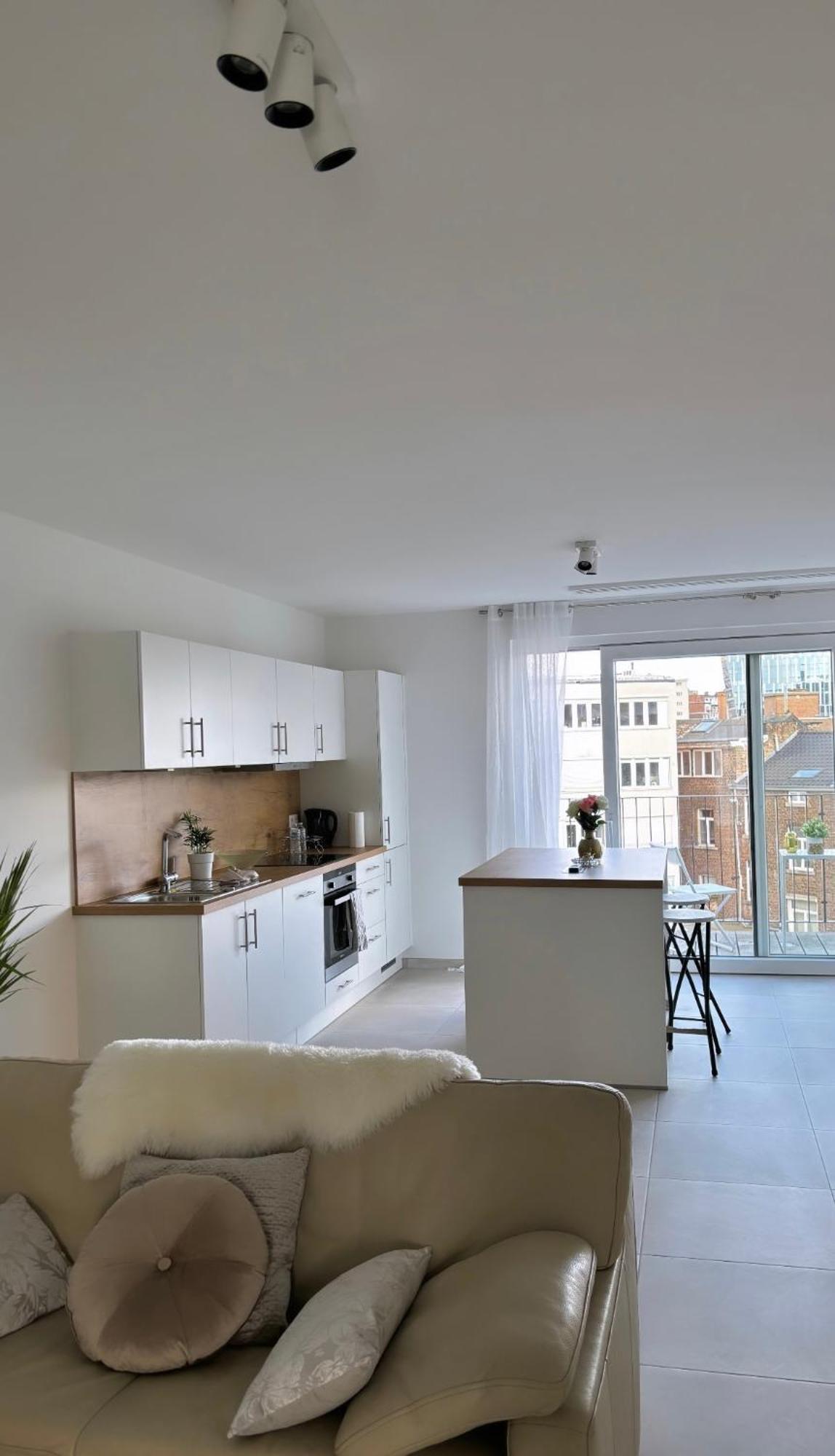 2 Bedrooms Luxury Apartment - Guillemins Λιέγη Εξωτερικό φωτογραφία
