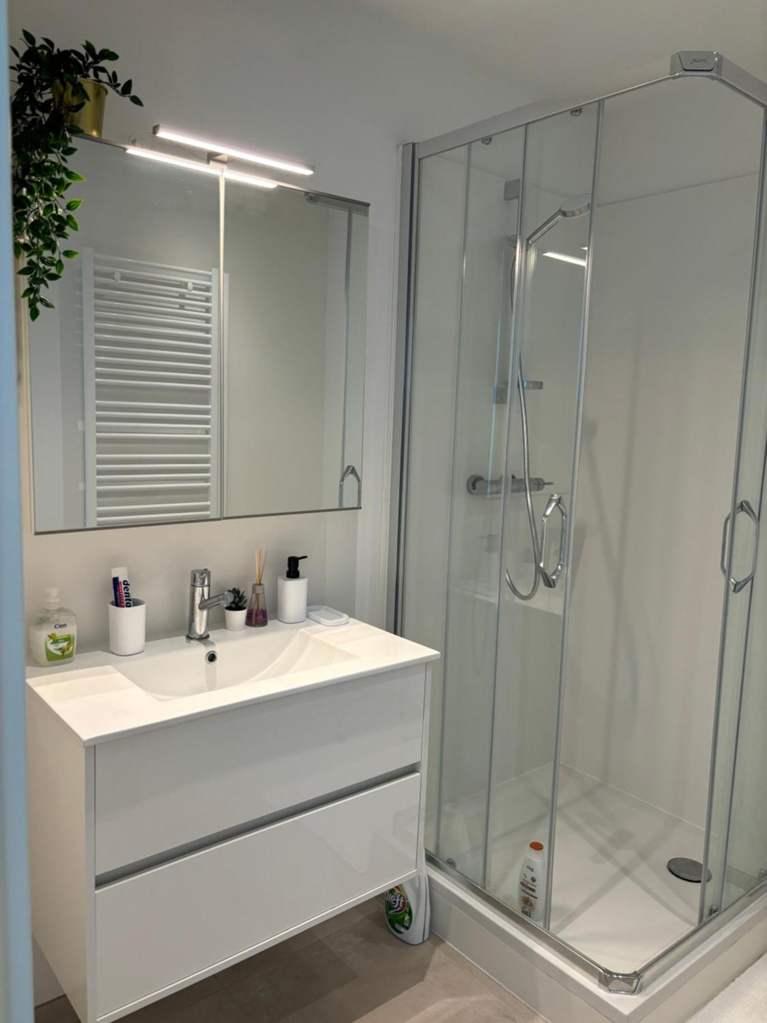 2 Bedrooms Luxury Apartment - Guillemins Λιέγη Εξωτερικό φωτογραφία